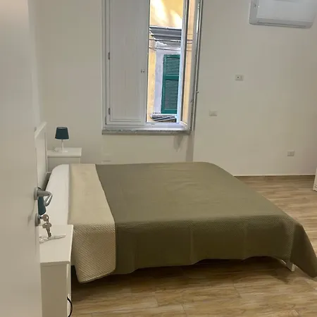 Centro Le Di Giordy E Peppe * Νάπολη