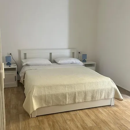 Διαμέρισμα Centro Le Di Giordy E Peppe *