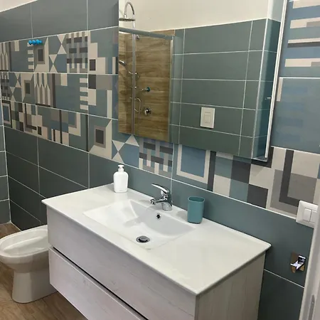 Centro Le Di Giordy E Peppe Νάπολη